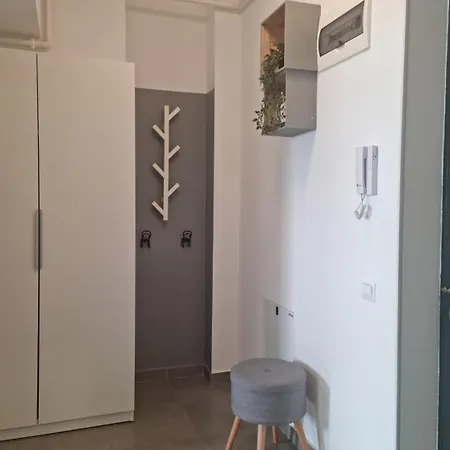 Nova - Minimalist And Elegant With Parking *